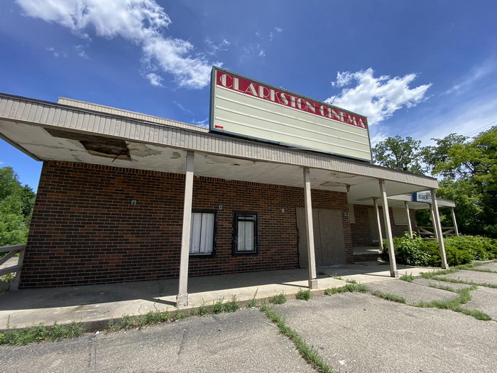 Clarkston Cinema - June 4 2022 Photo (newer photo)